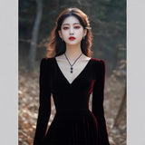 Toasting Host Annual Meeting Dress Dress High-End Light Luxury Niche Temperament Famous Red Velvet V-Neck Dress